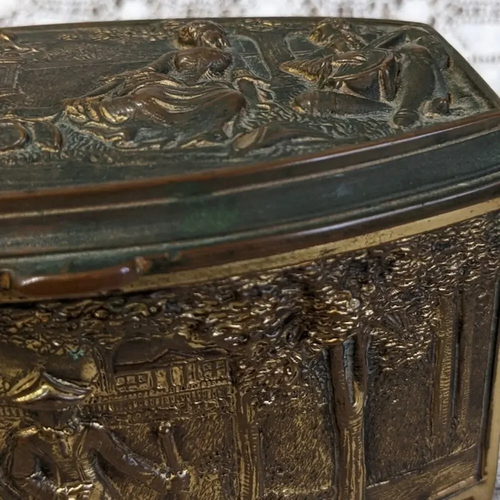 Weidlich Bros WB Mfg Co antique jewelry casket gold plated American Colonial